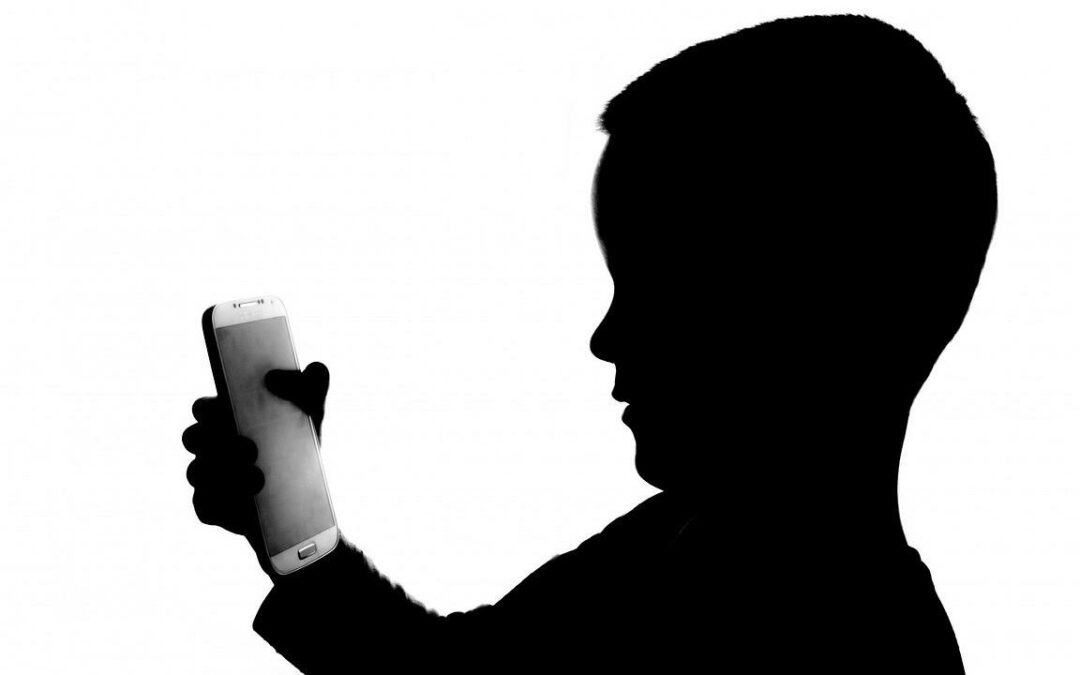 Smart Parenting in the Smartphone Era Part I: Know the Risks